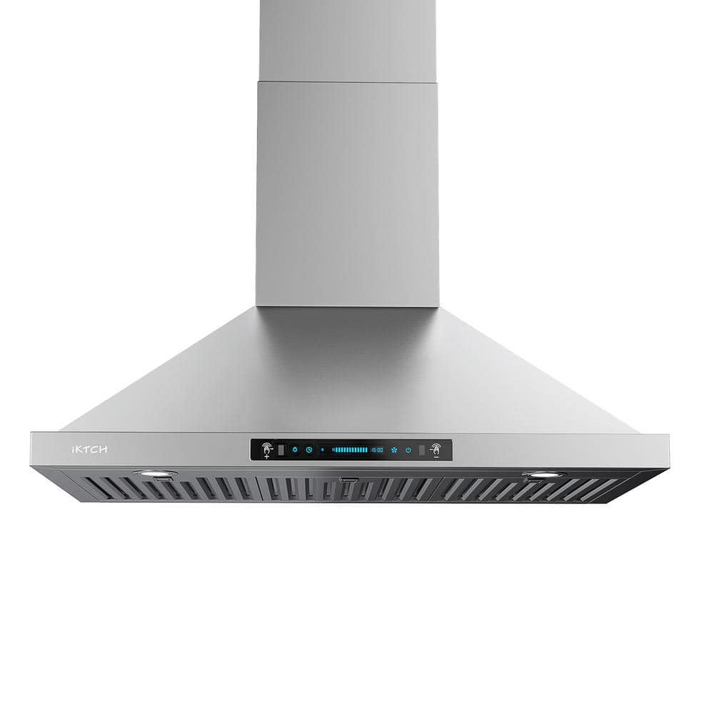 IKTCH 29.3 in. Wall Mount Range Hood Tempered Glass 900 CFM in Stainless Steel with LED Light and Remote Control, Silver