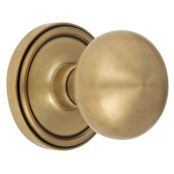 Grandeur Georgetown Rosette Vintage Brass with Double Dummy Fifth Avenue Knob