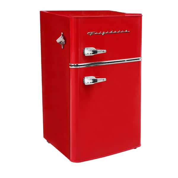 https://images.thdstatic.com/productImages/69ce7658-6046-4404-ab5a-15ff184ff2db/svn/red-frigidaire-mini-fridges-efr840-red-com-64_600.jpg