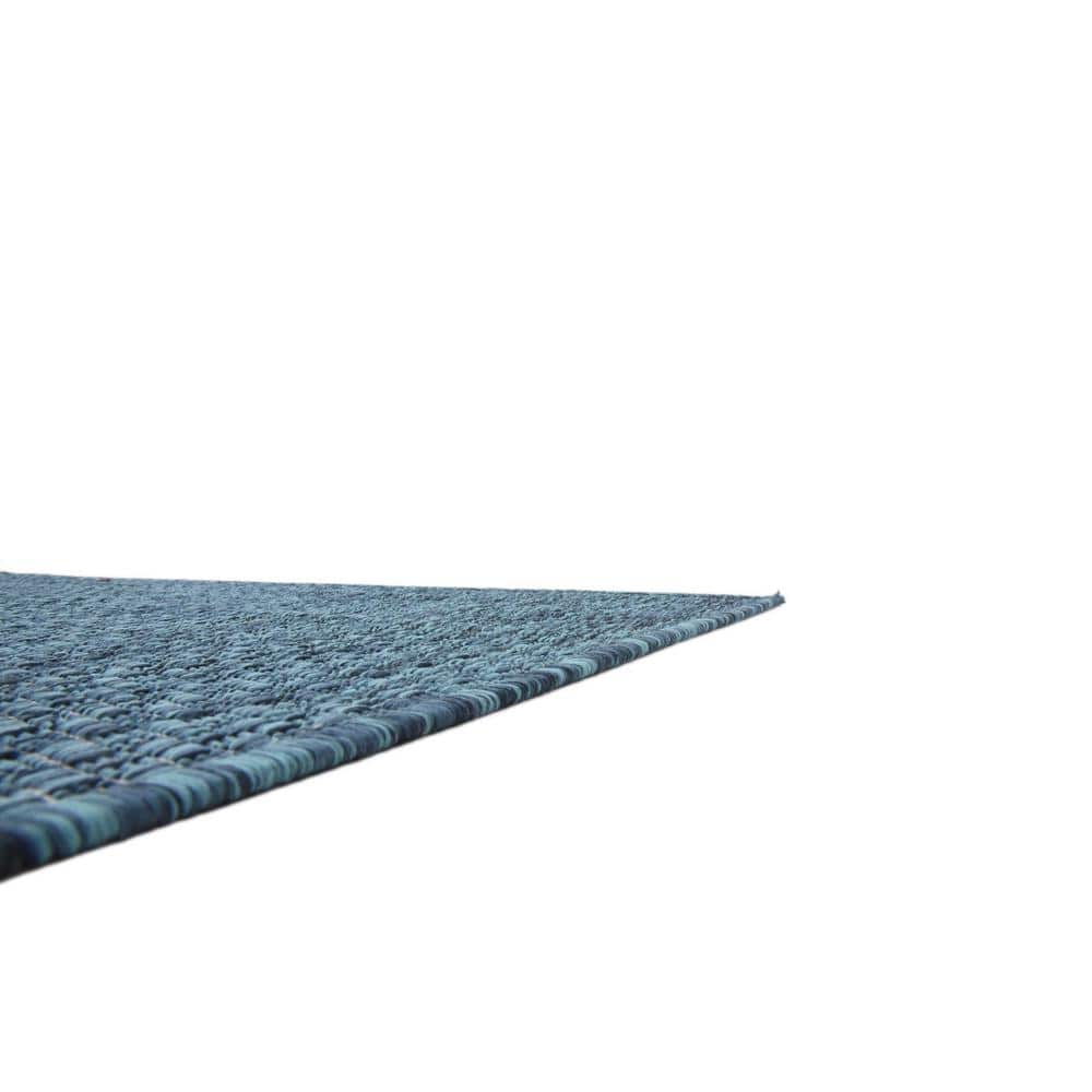 Teal Blue Synthetic 4' x 6' Easy-Care Outdoor Rug