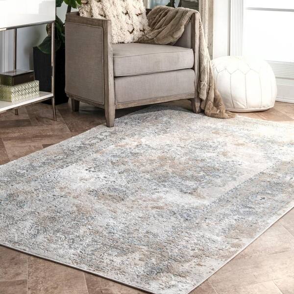 Jodee Vintage Medallion Silver 4 ft. x 6 ft. Area Rug