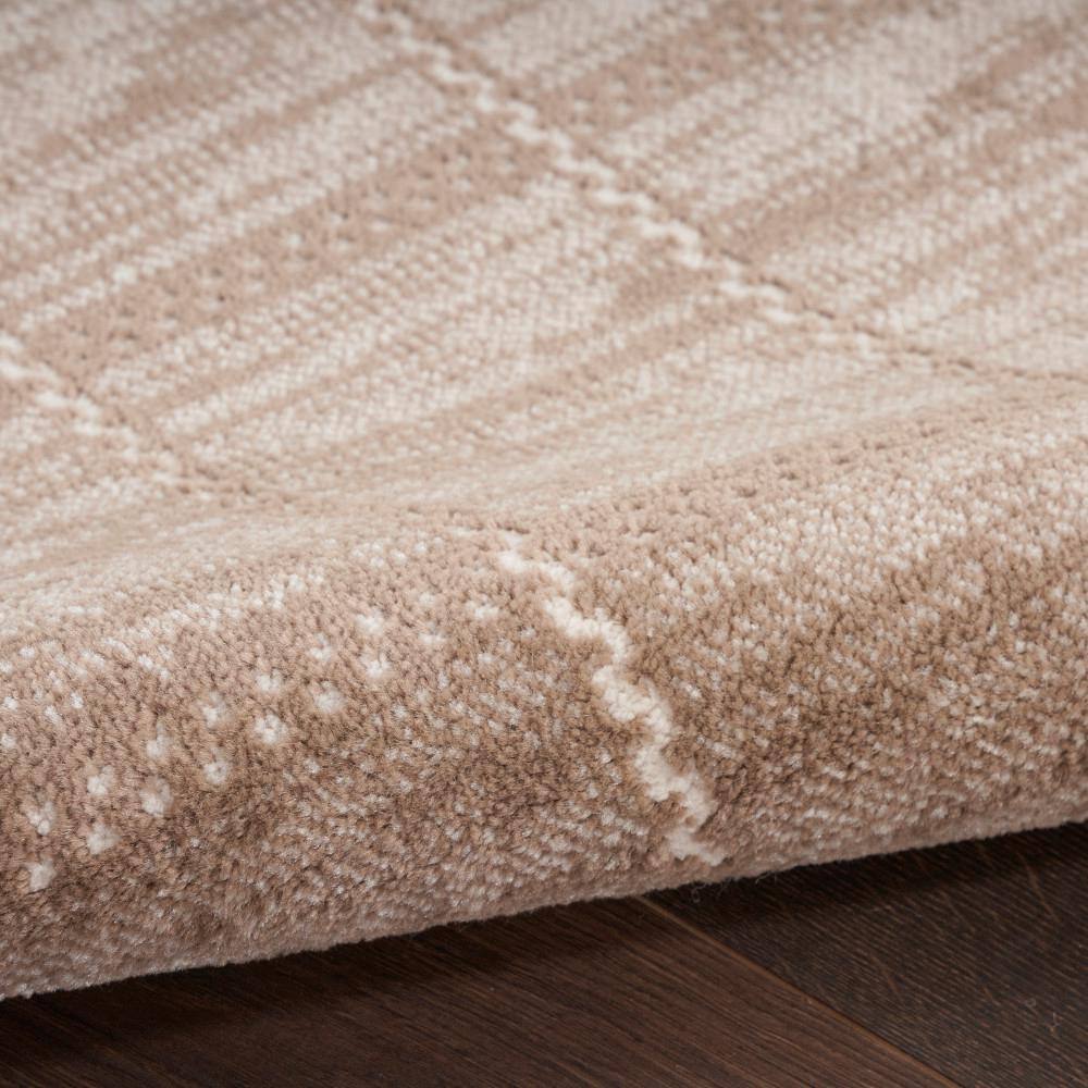 Mocha Ivory Geometric 5' x 7' Synthetic Area Rug