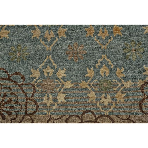6 x 9 Green, Blue, Brown Floral Area Rug