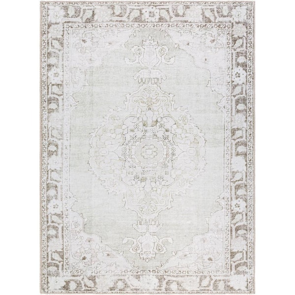 Livabliss Our PNW Home Rainier Light Gray Traditional 5 ft. x 7 ft. Indoor Machine-Washable Area Rug