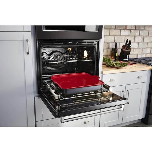 KitchenAid 5.0CuFt ELECTRIC Smart Oven with Even-Heat True