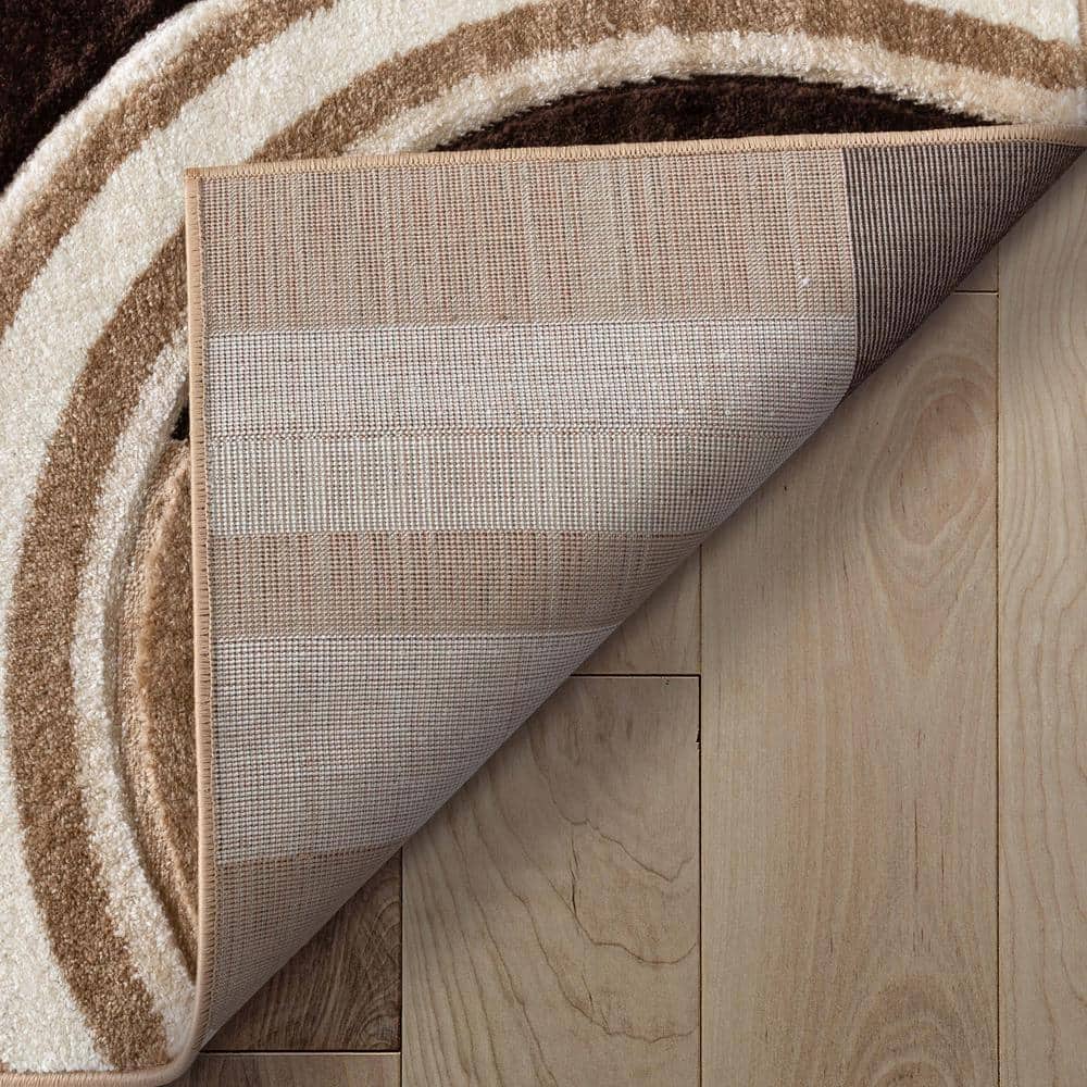 Ivory and Brown Geometric Synthetic Area Rug 3'11" x 5'3"