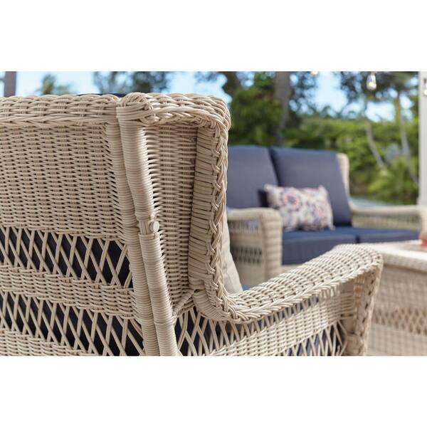 Hampton Bay Park Meadows Off White Wicker Outdoor Patio Loveseat