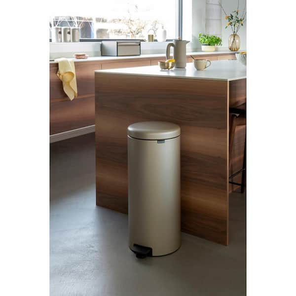 Brabantia NewIcon 8 gal. Champagne Step-On Trash Can 304484 - The
