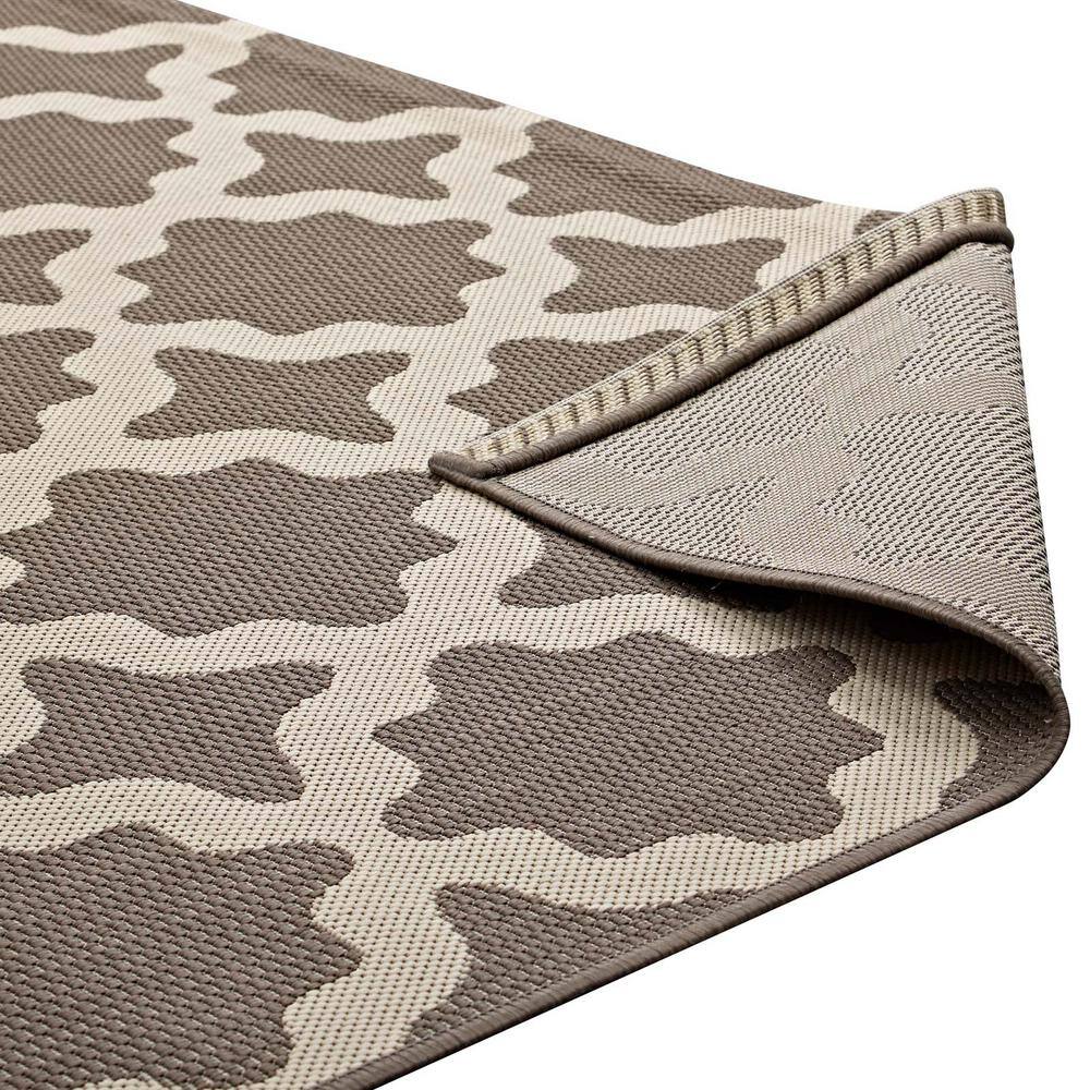 Cerelia Light and Dark Beige Trellis 8x10 Synthetic Area Rug