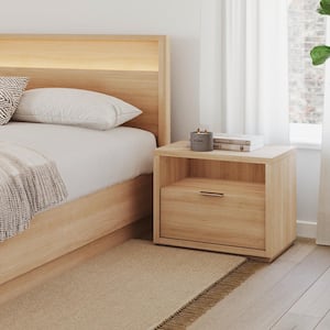 Natural Blonde Oak Nightstand With 1-Drawer