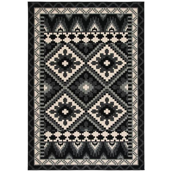 Shop Outdoor Border Geometric Rectangular 8x11 Rug Gray & Black, Outdoor  Rugs