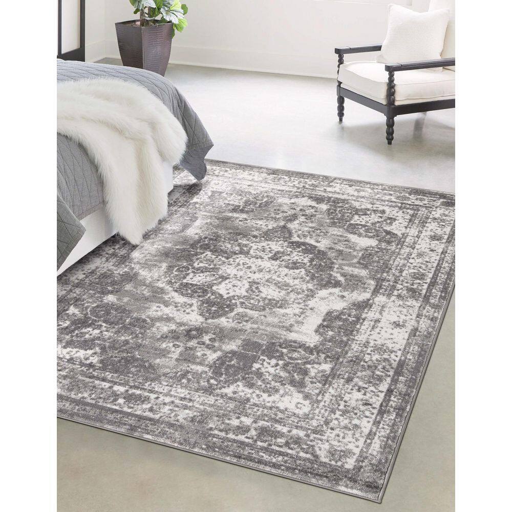 Reversible Easy-Care Gray Synthetic Rectangular Rug