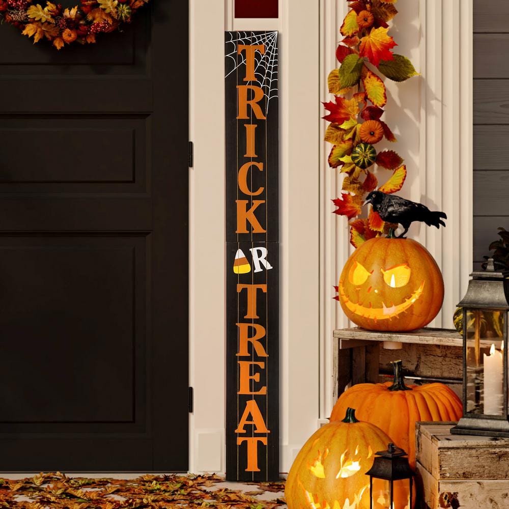 Glitzhome 59.68 in. H Wooden Trick Or Treat Porch Sign (KD ...