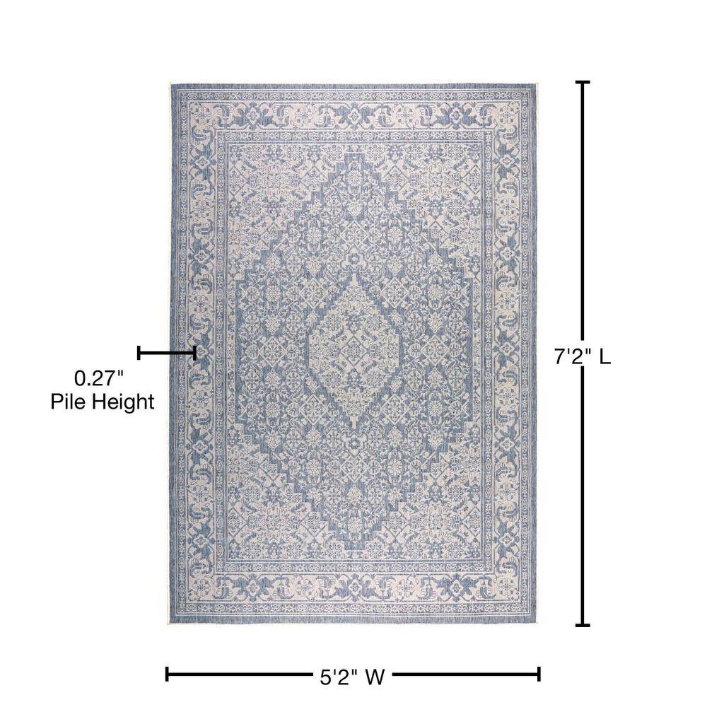 Blue and Gray Medallion Indoor/Outdoor Area Rug
