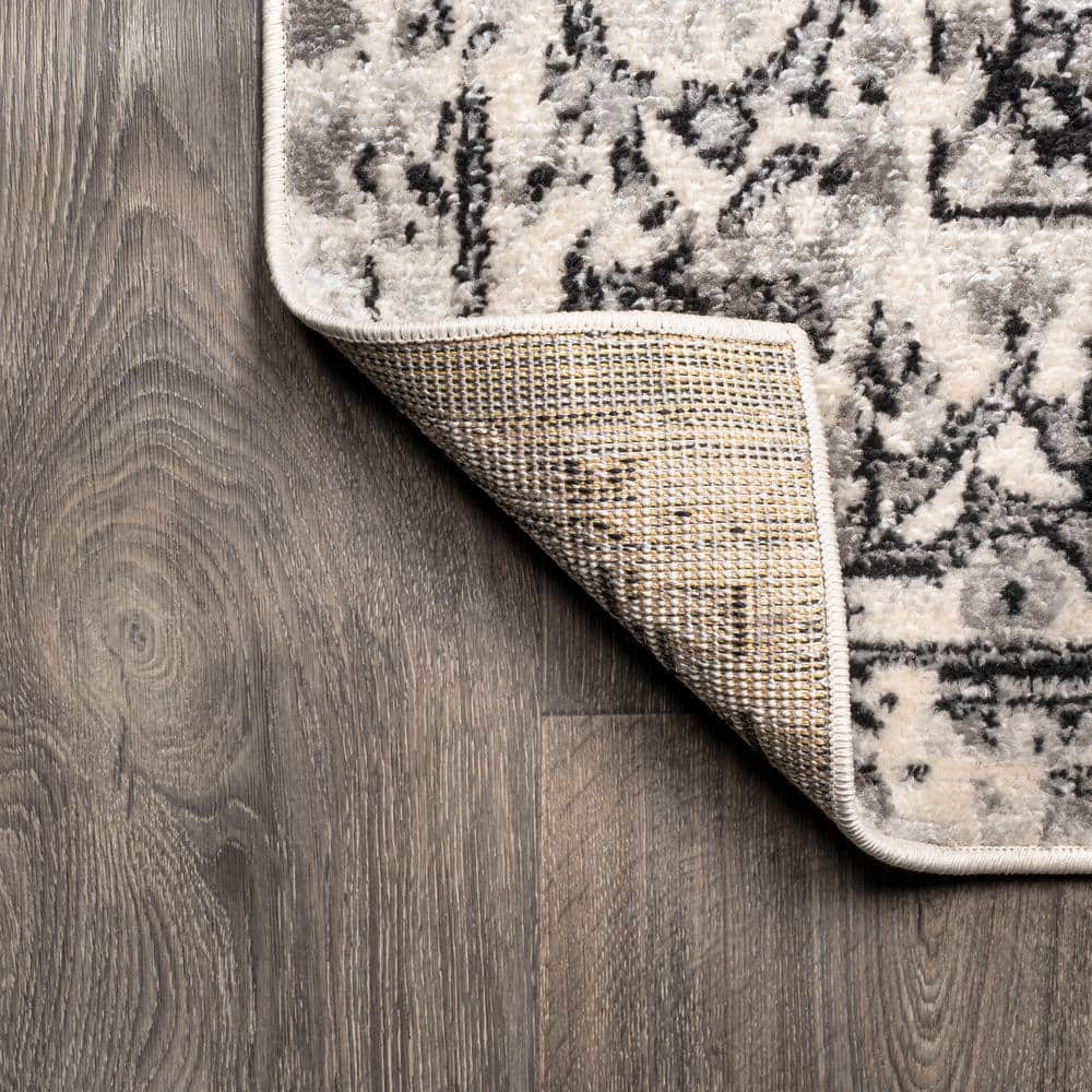Ivory and Gray Synthetic Medallion 8' x 10' Area Rug