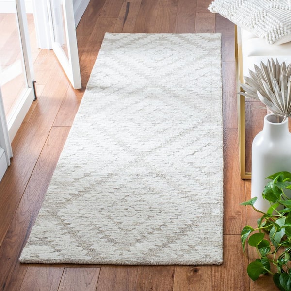 Micro-Loop Beige/Brown 2 ft. x 7 ft. Geometric Trellis Runner Rug