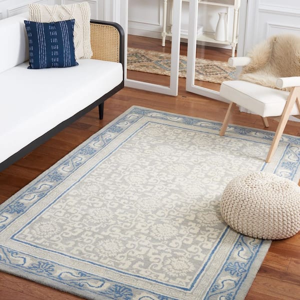 Antiquity 8 ft. x 10 ft. Gray/Ivory Paisley Border Area Rug