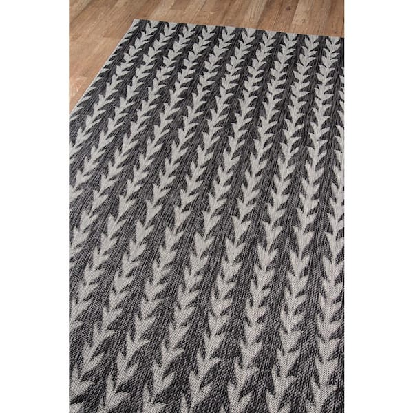 Amalfi Charcoal 2 ft. 7 in. x 7 ft. 6 in. Indoor/Outdoor Runner Rug
