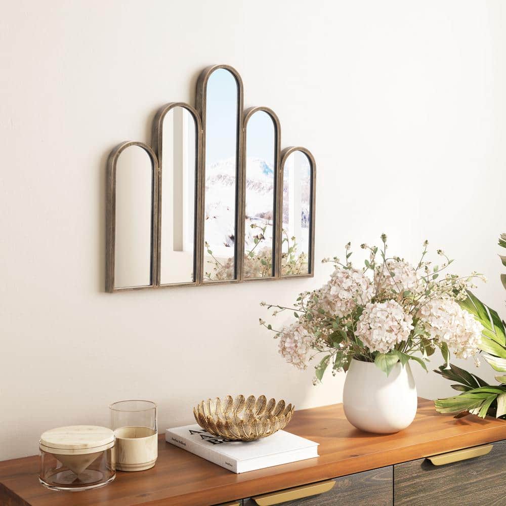 Deco-Inspired Fountain Rectangular Mirror in Antique Gold