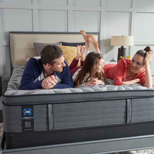 Posturepedic Plus 14 in. Soft Pillow Top Mattress, King