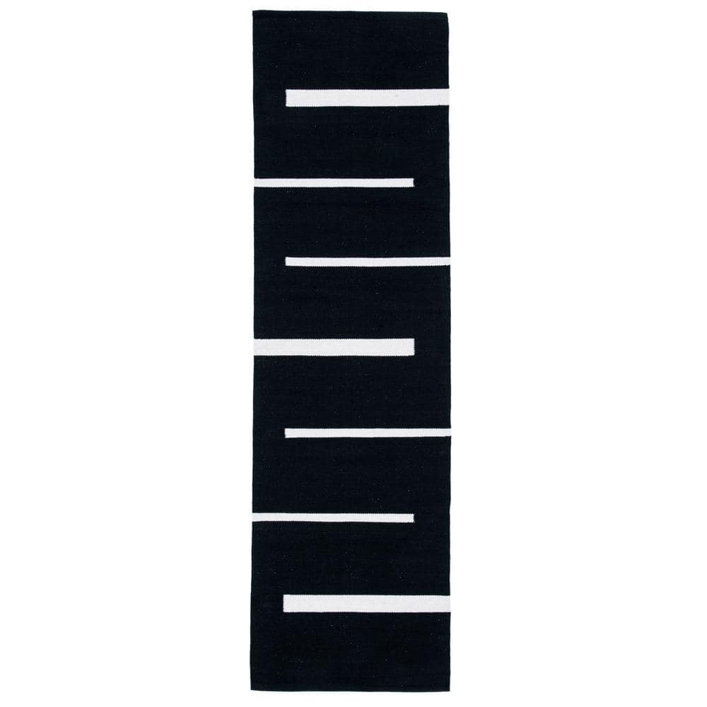 Safavieh SAFAVIEH Montauk MTK311Z Handwoven Black / Ivory Rug