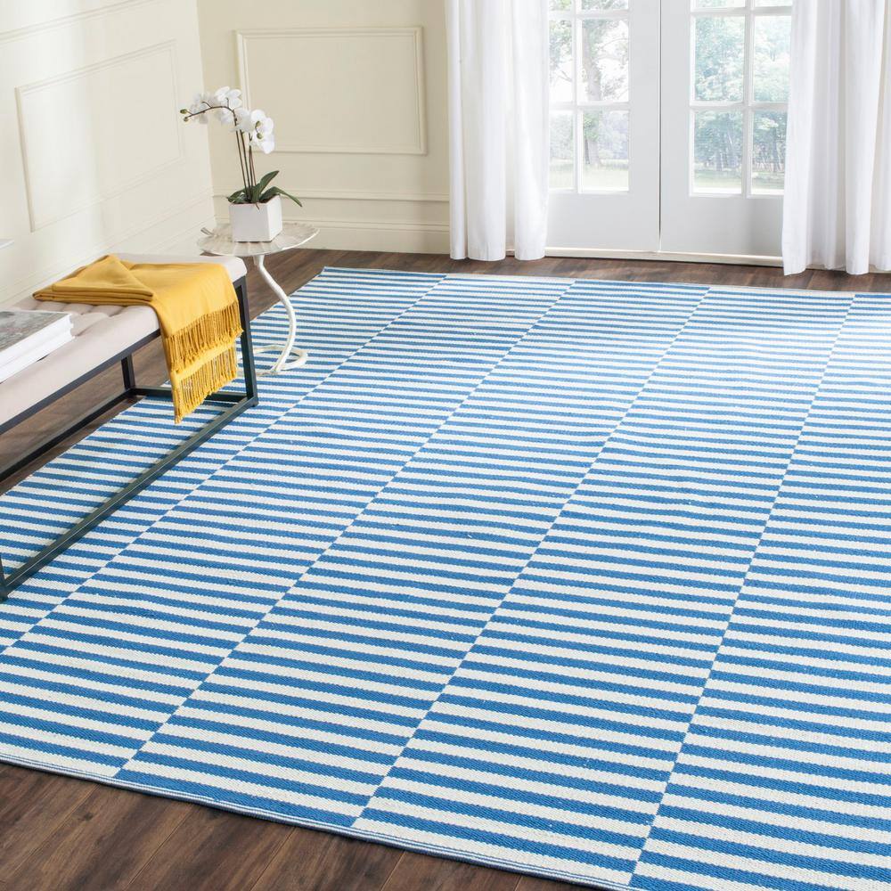 Montauk Blue and Ivory Handwoven Cotton Area Rug 8' x 10'