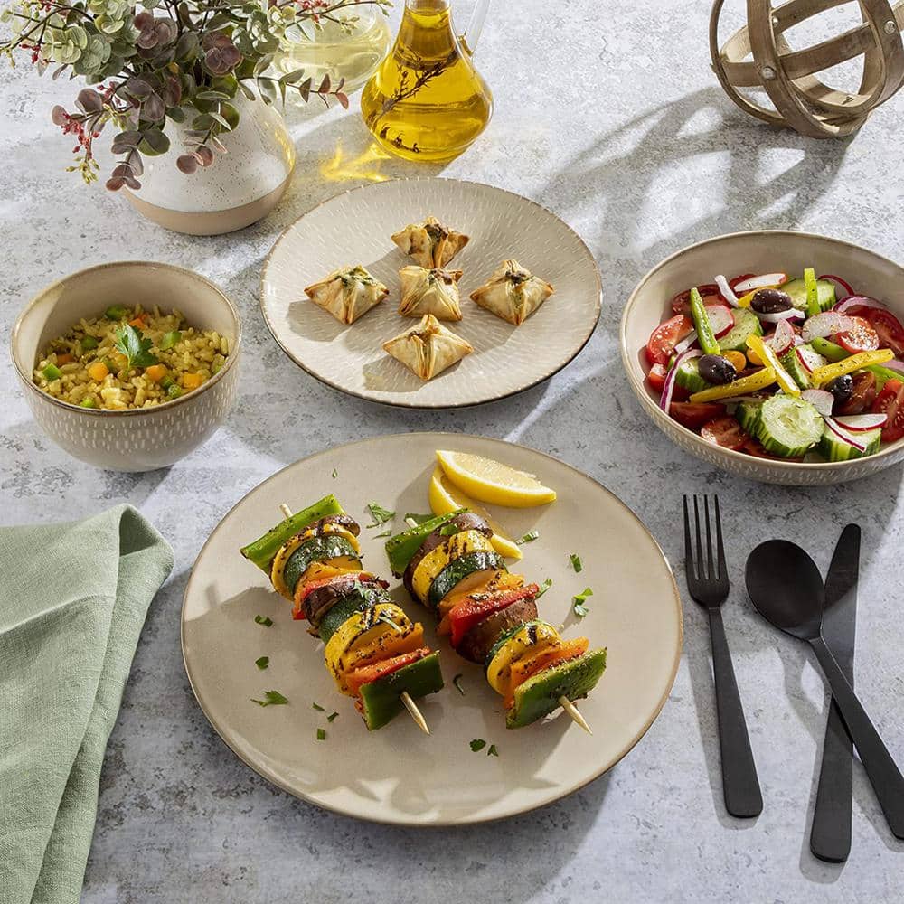 Cream Ceramic 16-Piece Dinnerware Set with Reactive Glaze
