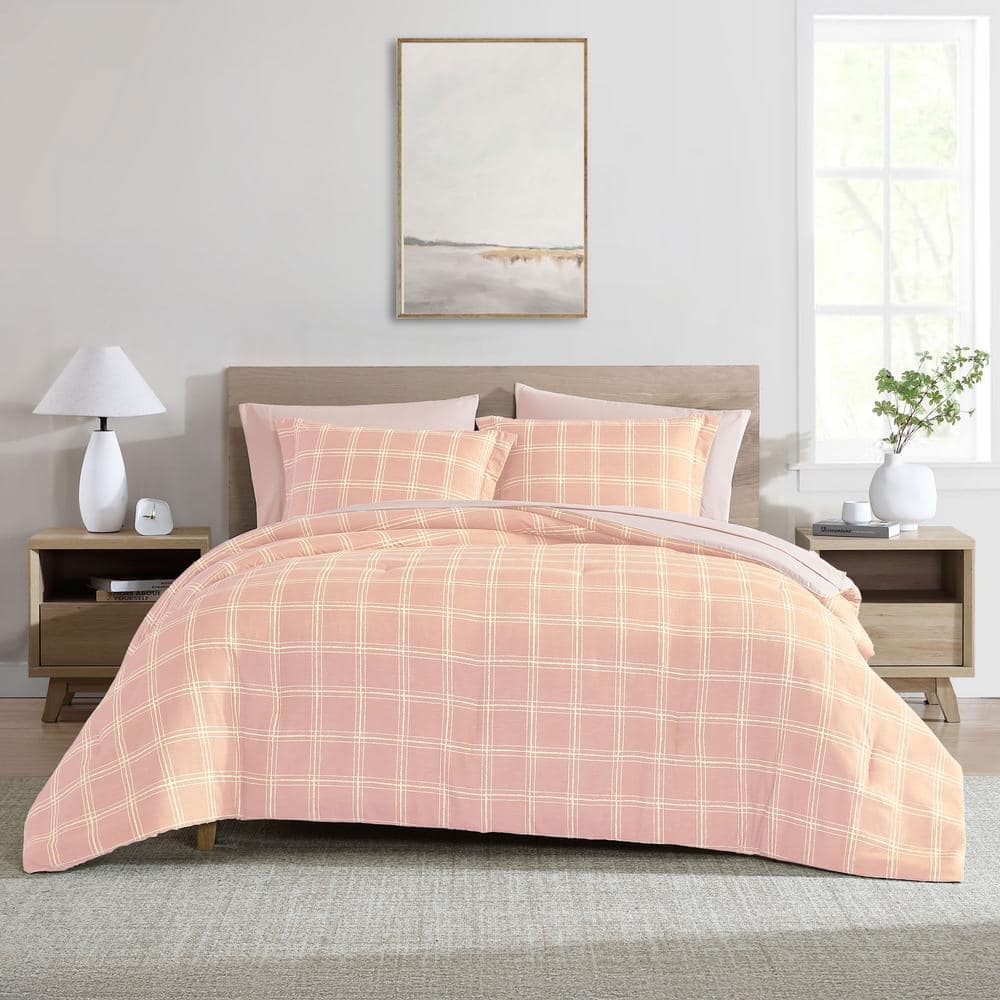 Full Pink Microfiber Reversible Bed-In-A-Bag Set