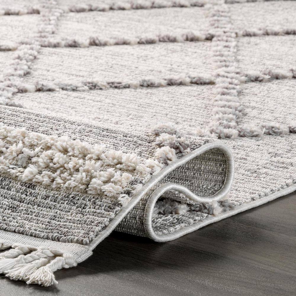 Reversible Gray Braided 25" Synthetic Easy-Care Runner Rug