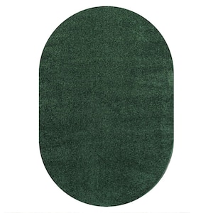 Haze Solid Low-Pile Emerald 4 ft. x 6 ft. Oval Area Rug