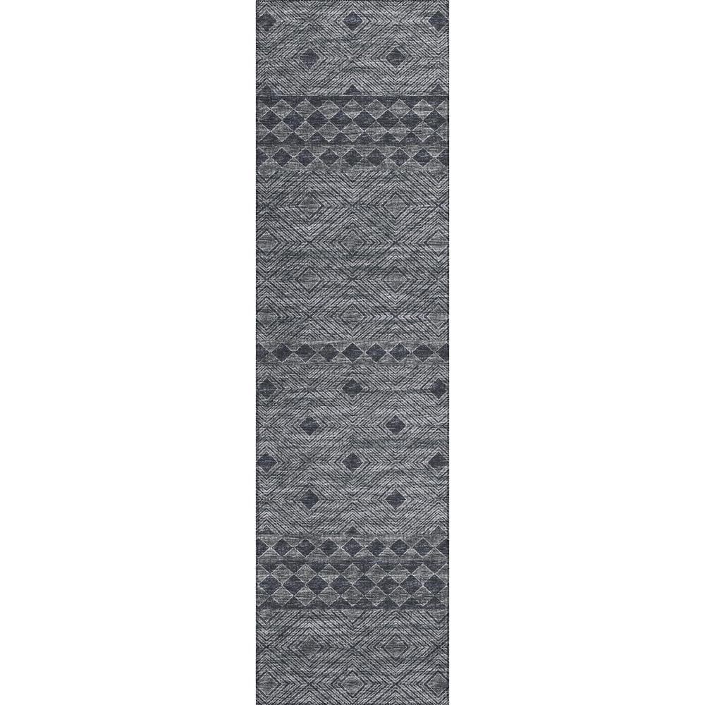 Yuma Black 2 ft. 3 in. x 7 ft. 6 in. Geometric Indoor/Outdoor Washable Area