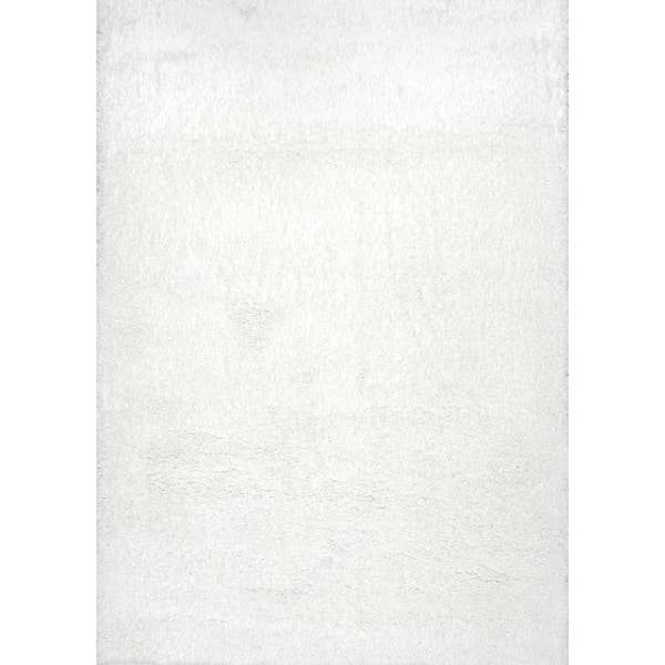 nuLOOM Gynel Solid Shag Snow White 8 ft. x 10 ft. Area Rug