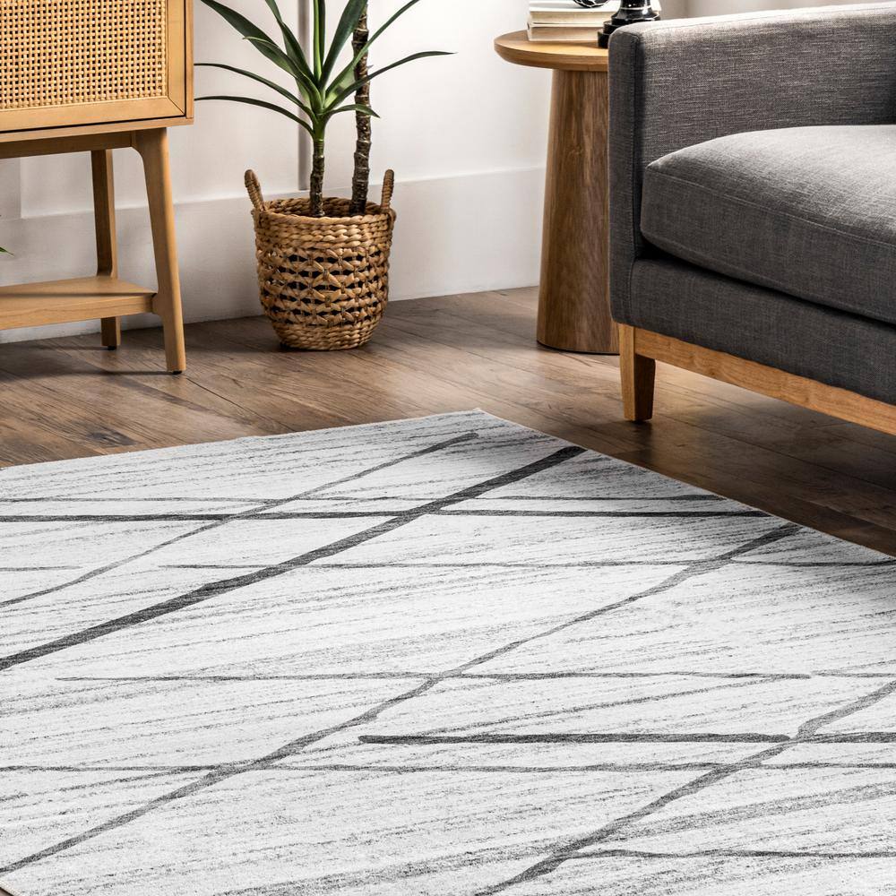 Gray Trellis Machine Washable Stain-Resistant Runner Rug