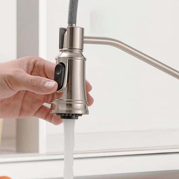 Satico Single-Handle Pull-Out Sprayer Kitchen Faucet with Sensor 