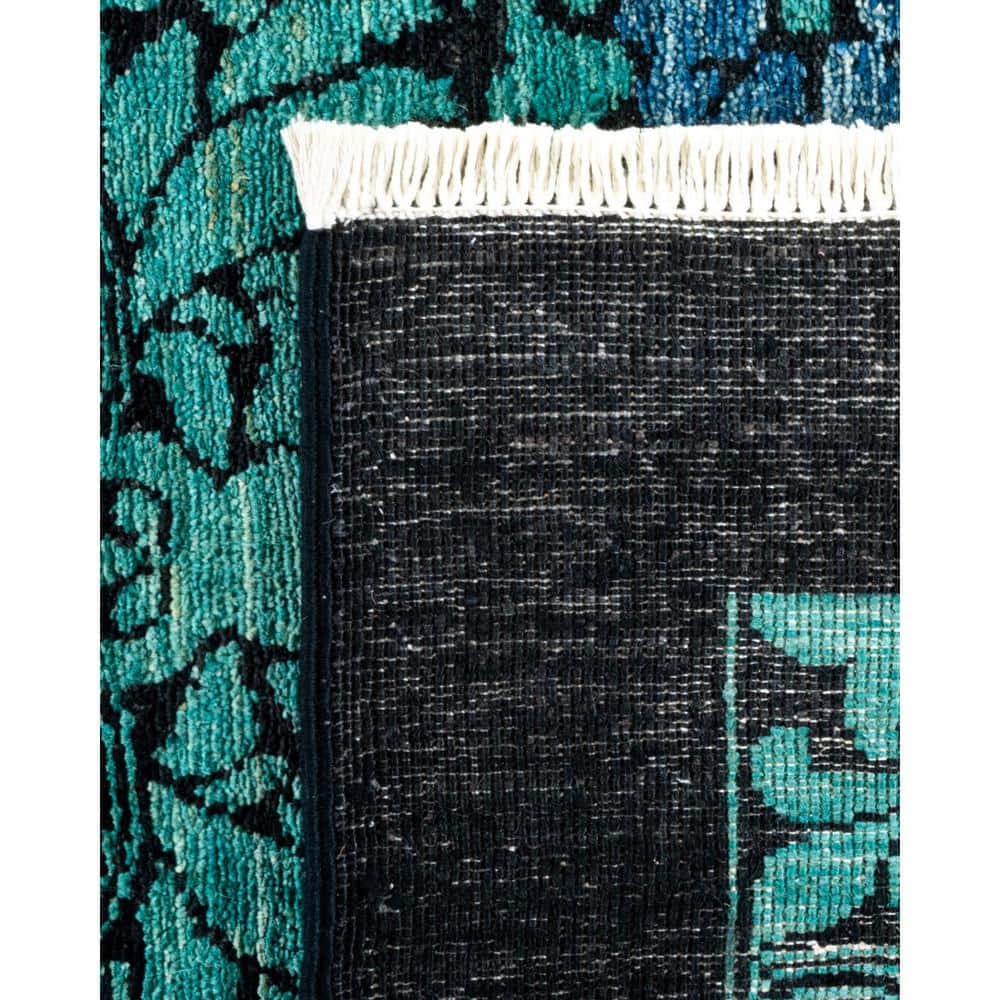 Hand-Knotted Black Floral Wool Rectangular Area Rug 8' x 10'