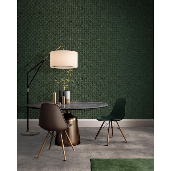 Boutique Collection Green Metallic Geometric Fan Non-pasted Paper on Non-woven Wallpaper Roll