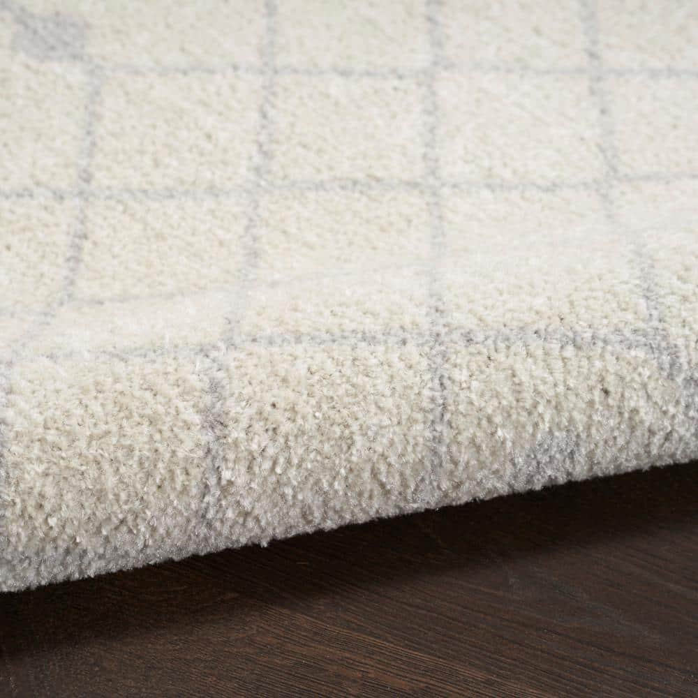 Ivory Trellis 8' x 10' Washable Synthetic Area Rug