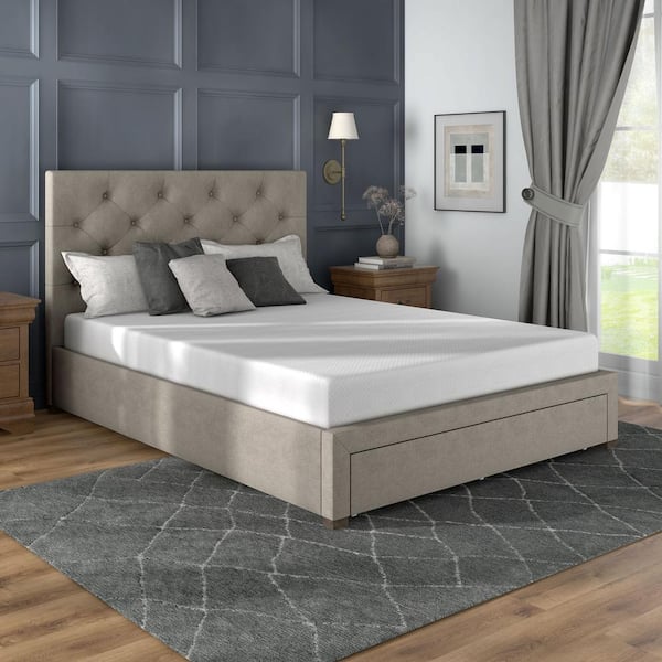 Furniture of America Zinnia Queen Medium Memory Foam 8 in. Bed-in-a-Box CertiPUR-US Mattress