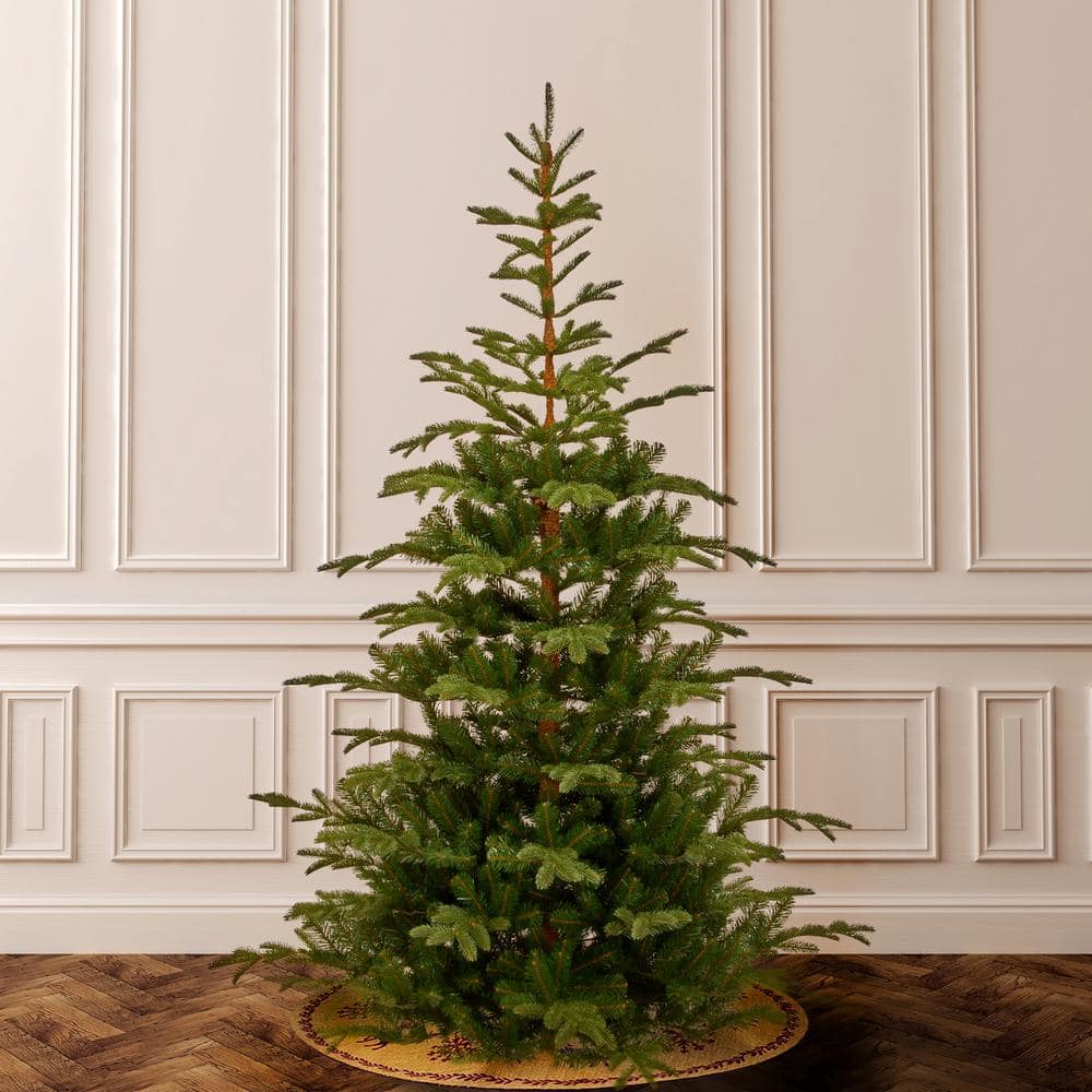 7.5 ft Green Norwegian Spruce Artificial Christmas Tree