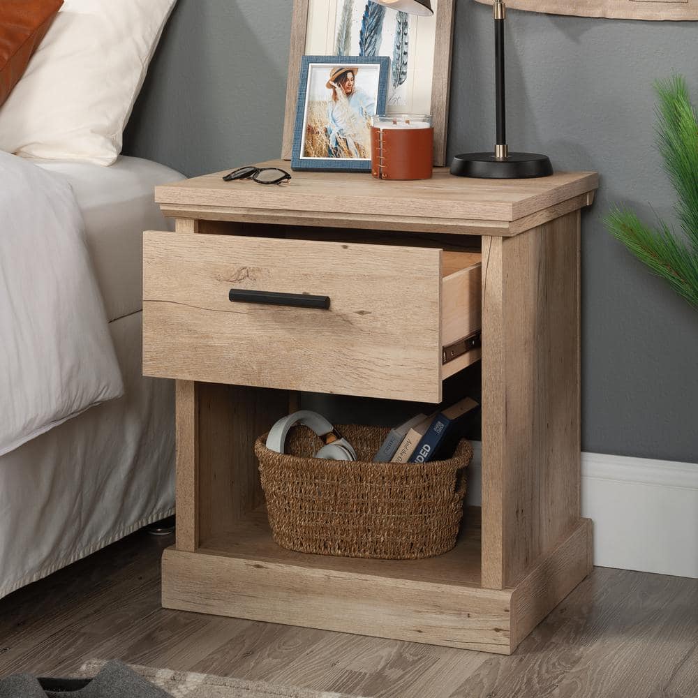 SAUDER Aspen Post Prime Oak 1-Drawer Nightstand 433957 - The Home