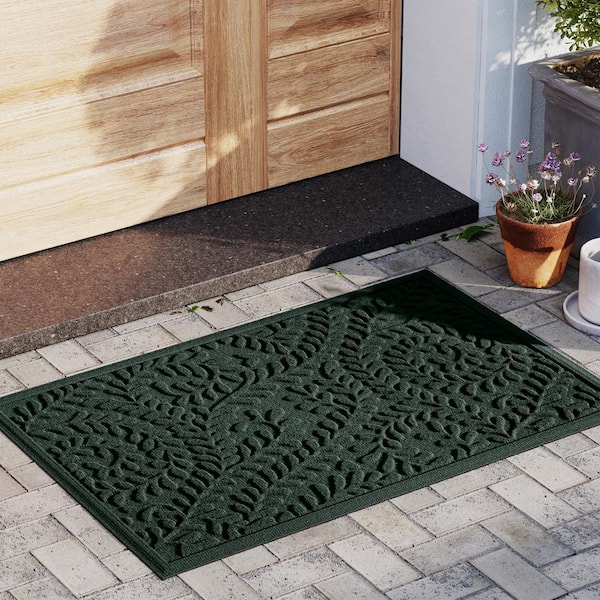 Waterhog Boxwood Evergreen 23 in. x 35 in. PET Polyester Indoor Outdoor Doormat