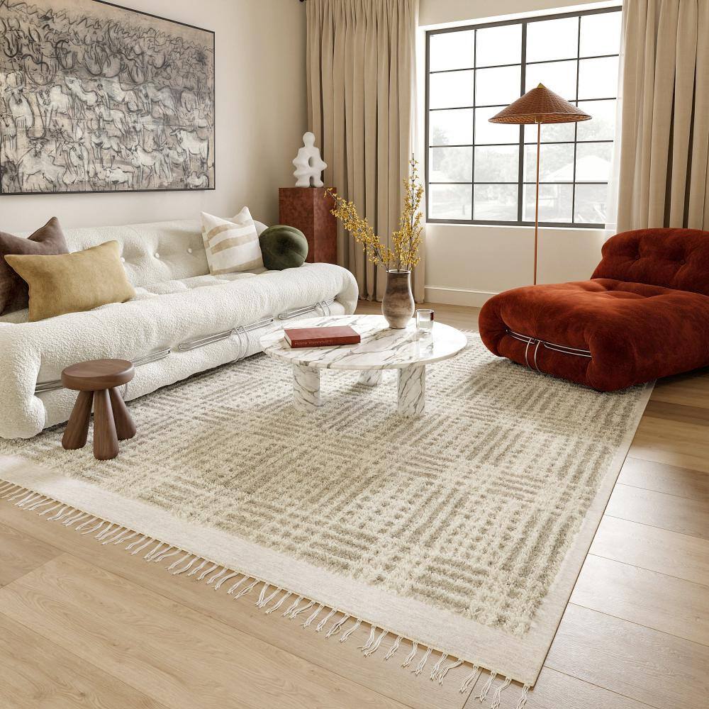 Beige Crosshatch Tufted Shag Wool 4' x 6' Rug