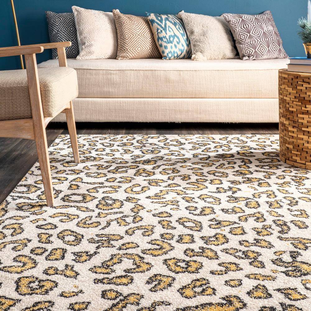 Chic Beige Synthetic Leopard Print Tufted Area Rug, 6' 7" x 9'