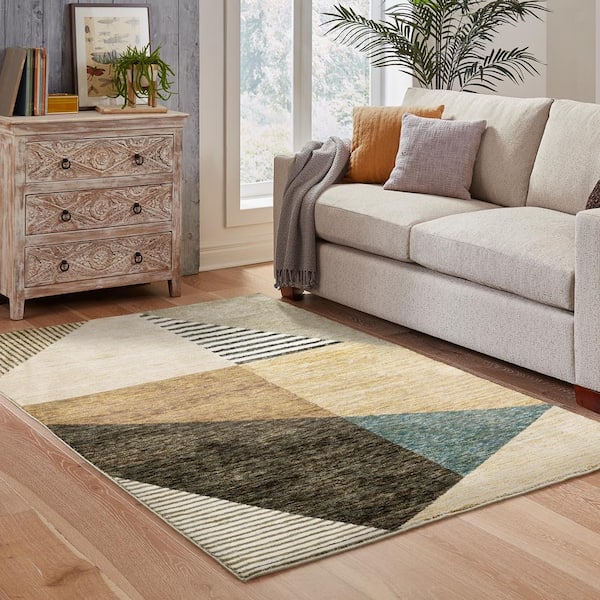Saturn Multi-Colored 5 ft. x 7 ft. Geometric Modern Art-Deco Polypropylene-Nylon Blend Indoor Area Rug