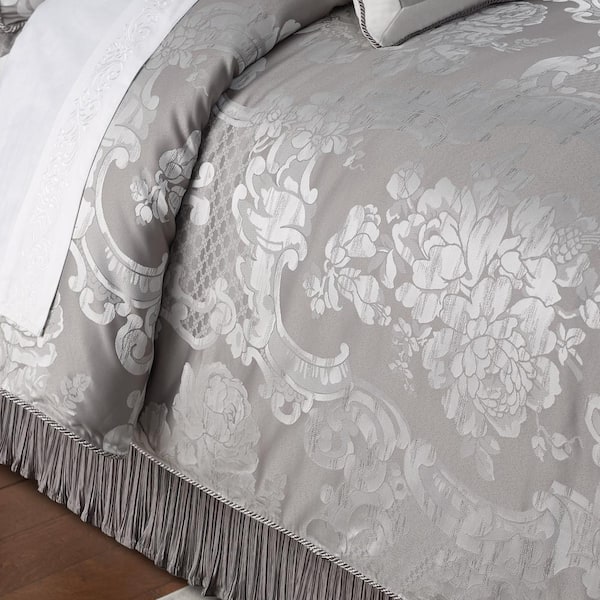 Waterford Palace Collection Floral Jacquard Reversible Comforter