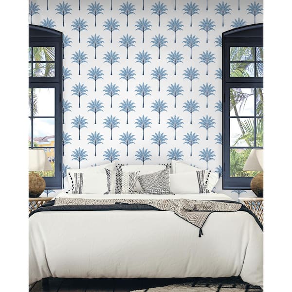 Blue Lake Montgomery Palm Vinyl Peel and Stick Wallpaper Roll (30.75 sq. ft.)