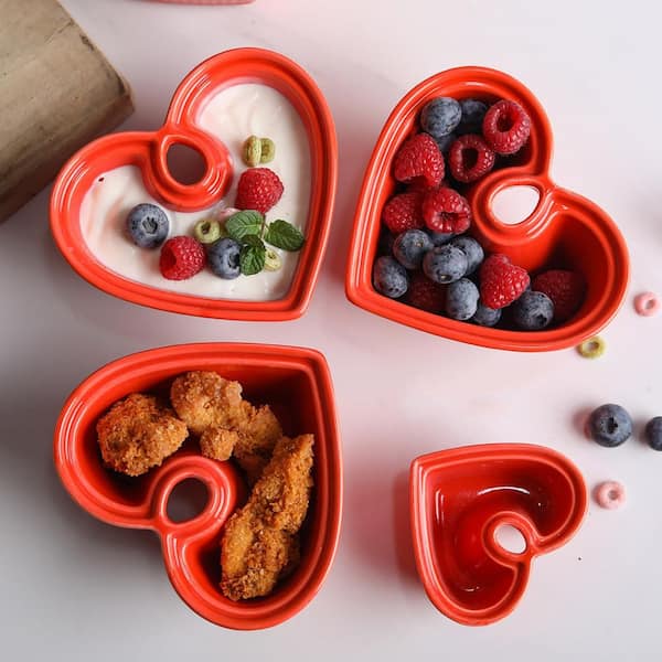 LAIFUCAM 6 Piece Heart Shape Ceramic Ramekins Set, 8oz Oven and