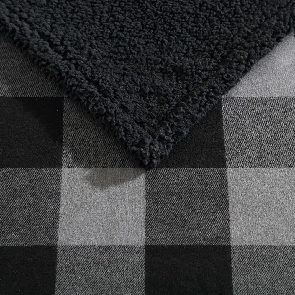 50"x60" Reversible Cabin Plaid Sherpa Throw Blanket