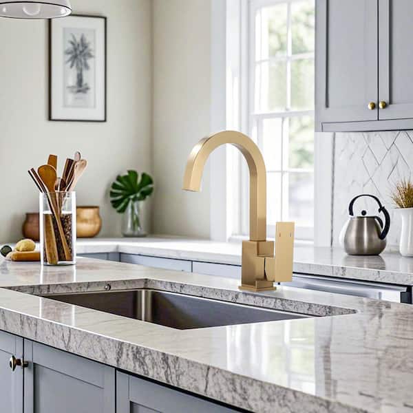 Single-Handle Kitchen Bar Faucet in Gold