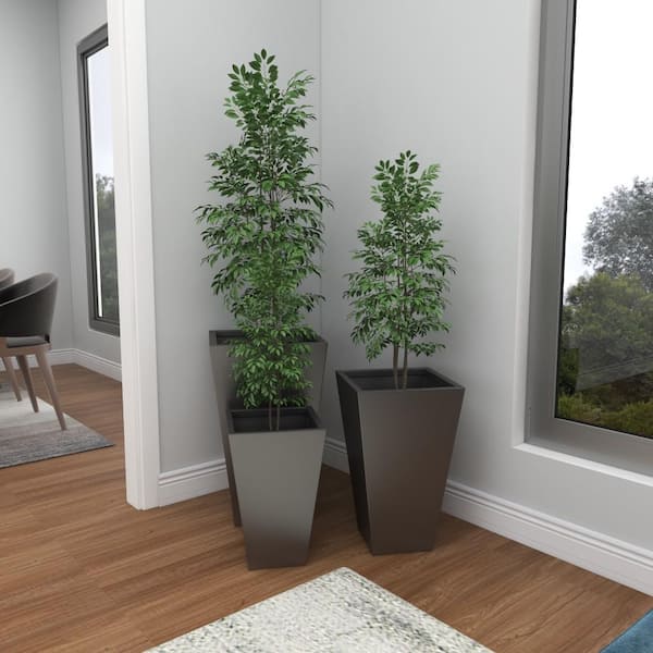 Litton Lane 25 in., 21 in., and 17 in. Large Gray Metal Indoor